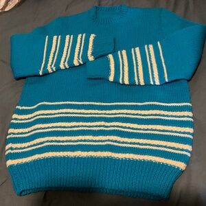 HANDKNITTED SWEATER SIZING IN PICTURES  NEW NO TAGS